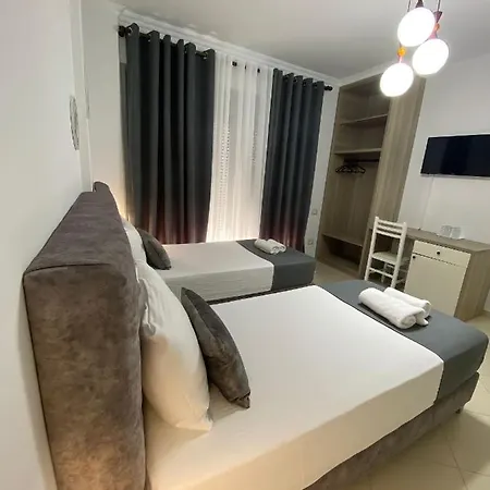 Abedini 호텔 Sarandë