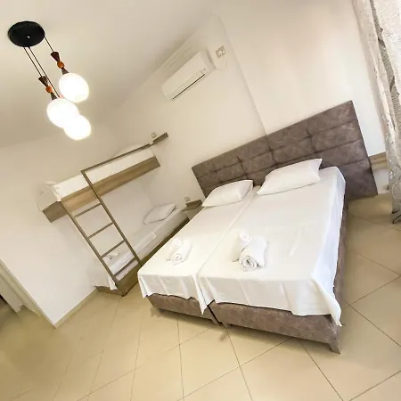Abedini 3* Sarandë